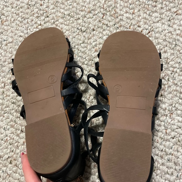 Target sandals - Picture 3 of 4